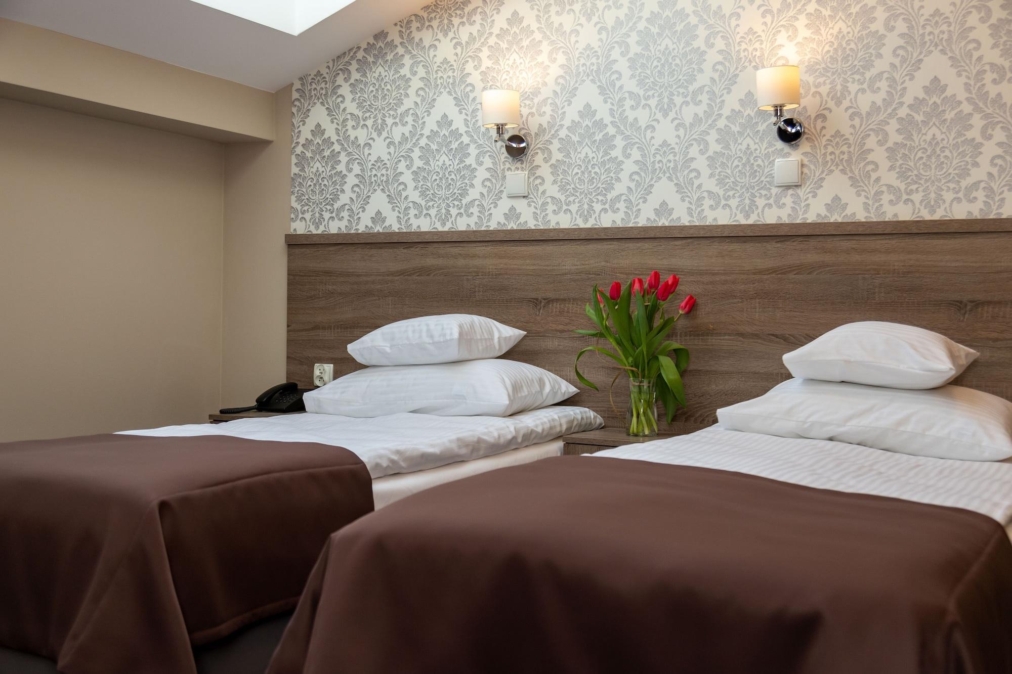Hotel Maximum 크라쿠프 외부 사진