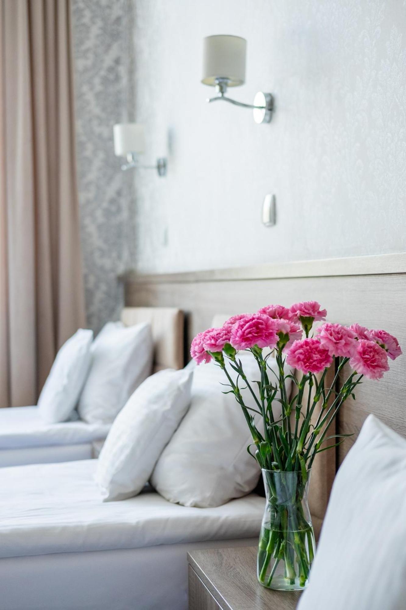 Hotel Maximum 크라쿠프 외부 사진